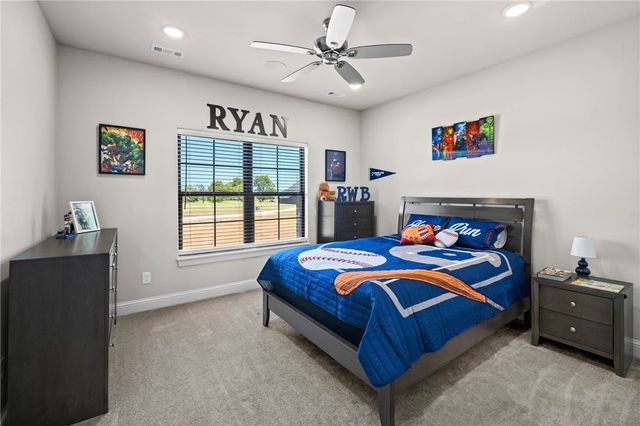 10794 SW Grand Summit Lane, Bentonville, AR 72713