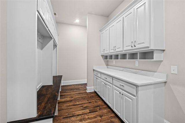 10794 SW Grand Summit Lane, Bentonville, AR 72713