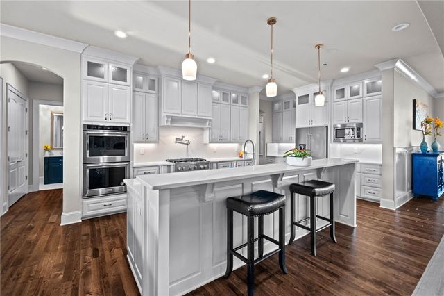 10794 SW Grand Summit Lane, Bentonville, AR 72713