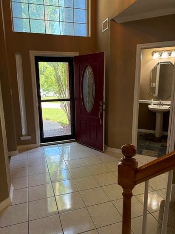 1826 Meadow Crest Drive, Grapevine, TX 76051