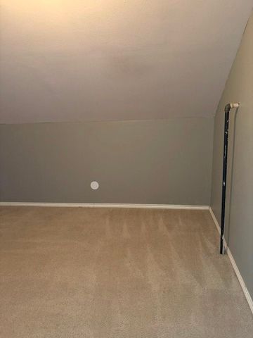 1826 Meadow Crest Drive, Grapevine, TX 76051