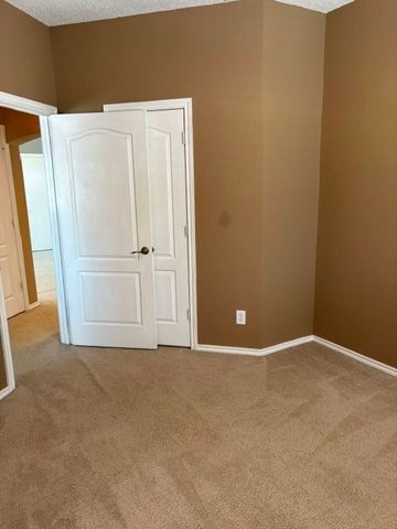 1826 Meadow Crest Drive, Grapevine, TX 76051