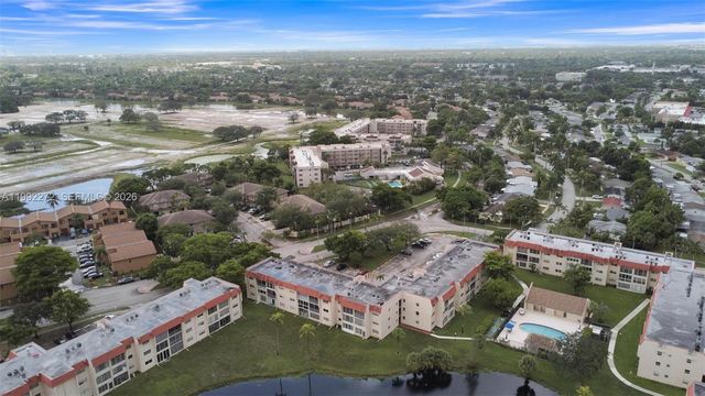 2651 E Sunrise Lakes Drive 104, Sunrise, FL 33322