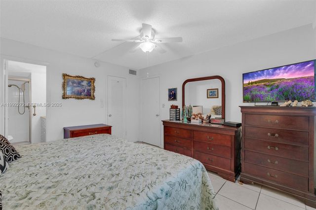 2651 E Sunrise Lakes Drive 104, Sunrise, FL 33322