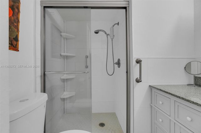 2651 E Sunrise Lakes Drive 104, Sunrise, FL 33322