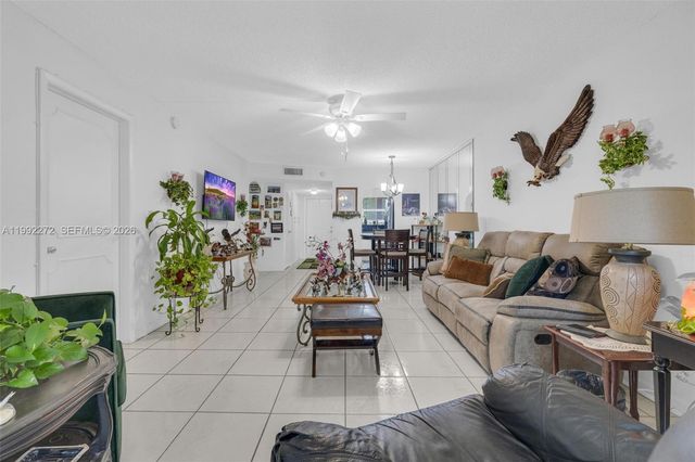 2651 E Sunrise Lakes Drive 104, Sunrise, FL 33322