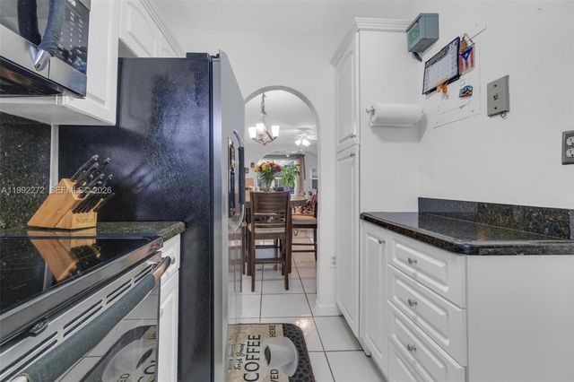 2651 E Sunrise Lakes Drive 104, Sunrise, FL 33322