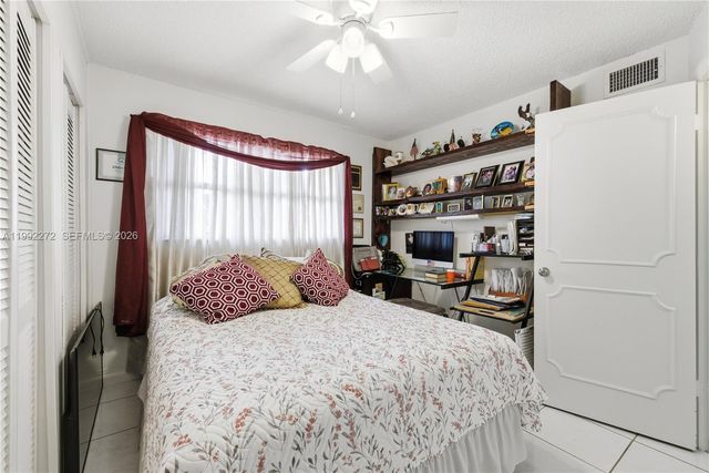 2651 E Sunrise Lakes Drive 104, Sunrise, FL 33322