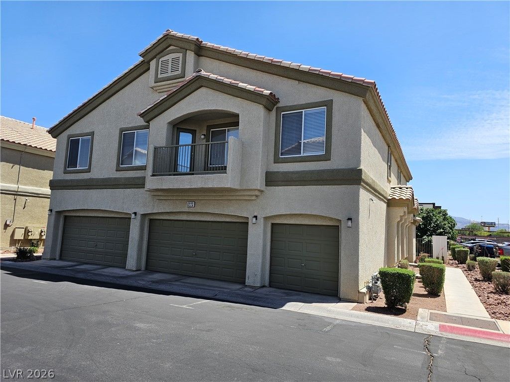 6223 Ordaz Avenue 101, Henderson, NV 89011