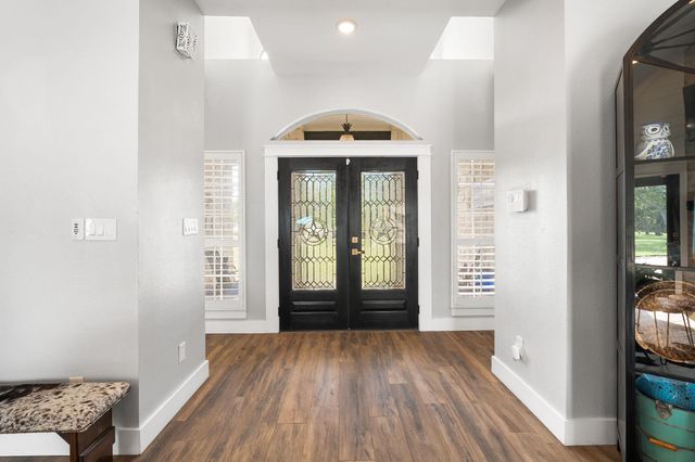 140 Shin Oak LN, Liberty Hill, TX 78642