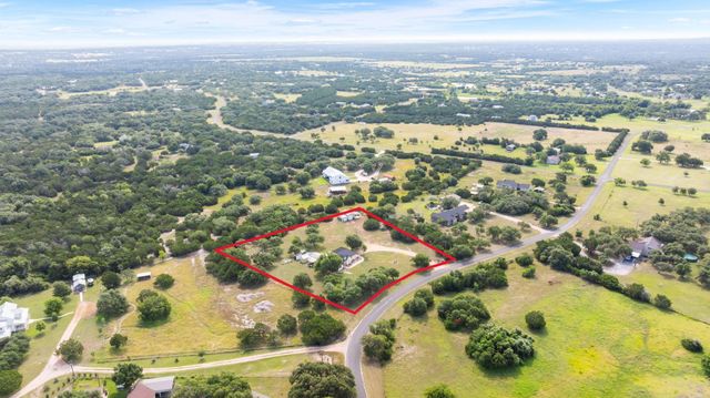 140 Shin Oak LN, Liberty Hill, TX 78642