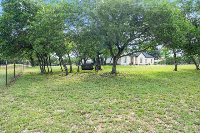 140 Shin Oak LN, Liberty Hill, TX 78642