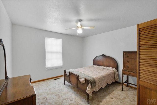 537 S Chimazo Dr, Pueblo West, CO 81007