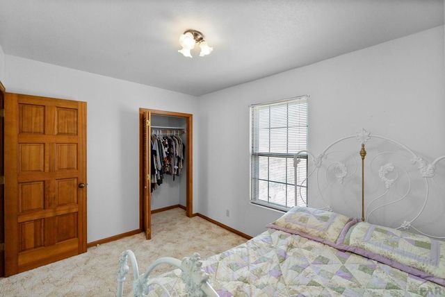 537 S Chimazo Dr, Pueblo West, CO 81007