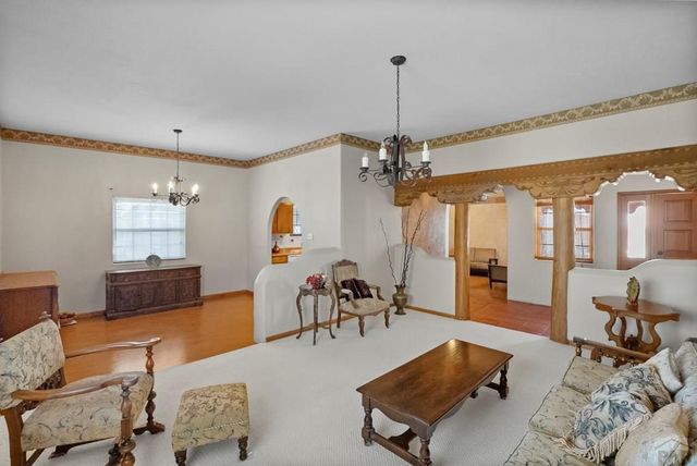 537 S Chimazo Dr, Pueblo West, CO 81007