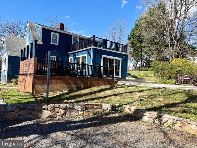 69 MOFFETT AVE, Warrenton, VA 20186