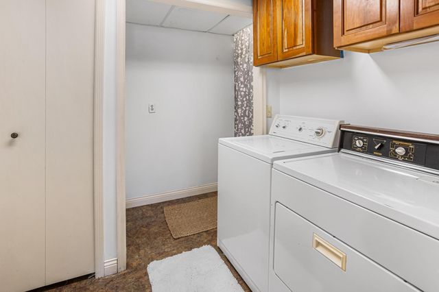 6859 Yuma Drive, Chanhassen, MN 55317