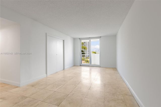 1621 BAY RD 604, Miami Beach, FL 33139