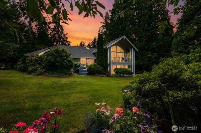 8850 Bald Eagle Drive, Blaine, WA 98230