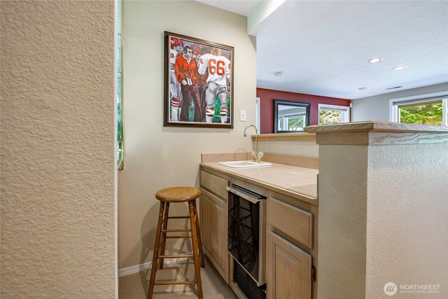 8850 Bald Eagle Drive, Blaine, WA 98230