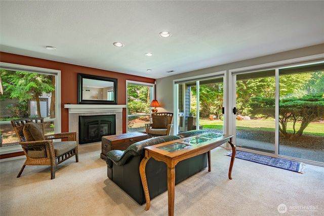 8850 Bald Eagle Drive, Blaine, WA 98230