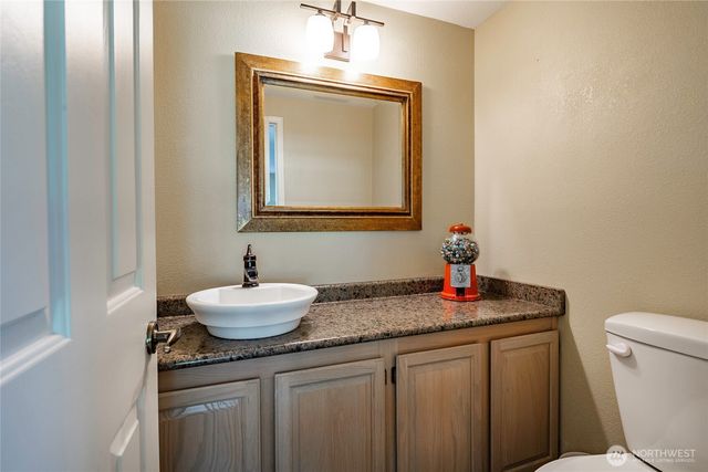 8850 Bald Eagle Drive, Blaine, WA 98230
