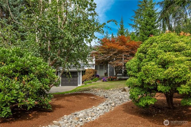 8850 Bald Eagle Drive, Blaine, WA 98230