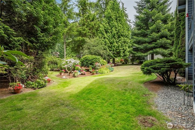 8850 Bald Eagle Drive, Blaine, WA 98230