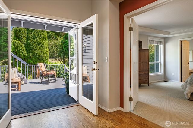 8850 Bald Eagle Drive, Blaine, WA 98230