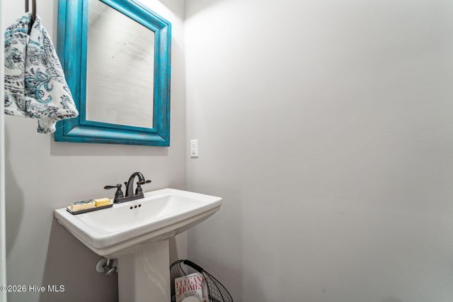 220 Sugar Pine Drive, Pinehurst, NC 28374