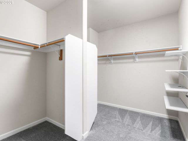 15900 Sw SNOWY OWL Ln, Beaverton, OR 97007