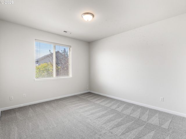 15900 Sw SNOWY OWL Ln, Beaverton, OR 97007