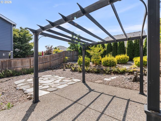 15900 Sw SNOWY OWL Ln, Beaverton, OR 97007