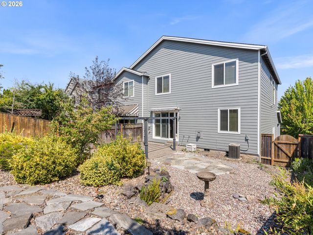 15900 Sw SNOWY OWL Ln, Beaverton, OR 97007
