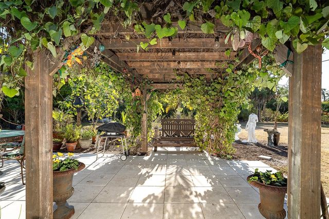 896 CLEARVIEW DRIVE, Port Charlotte, FL 33953