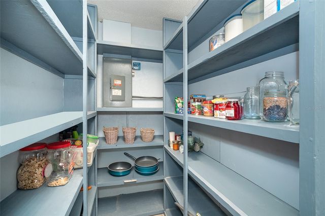 896 CLEARVIEW DRIVE, Port Charlotte, FL 33953