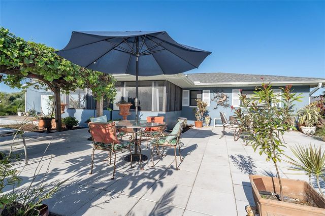 896 CLEARVIEW DRIVE, Port Charlotte, FL 33953