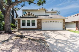 8104 Los Ranchos DR, Austin, TX 78749