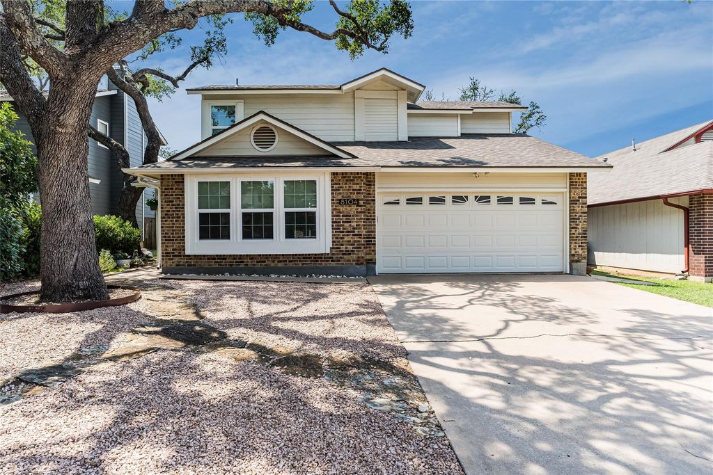 8104 Los Ranchos DR, Austin, TX 78749