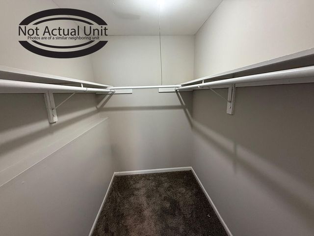 7305 N MOBERLY DR C, Columbia, MO 65202