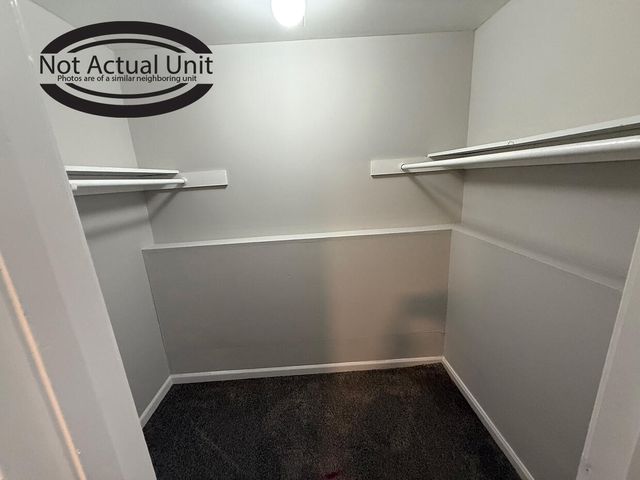 7305 N MOBERLY DR C, Columbia, MO 65202