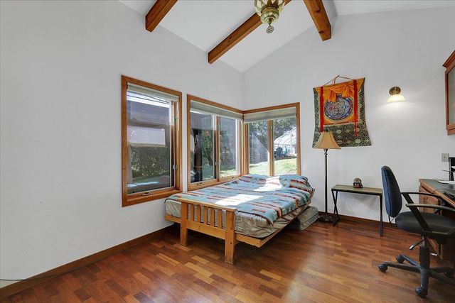 19077 Sanctuary Rd, Penn Valley, CA 95946