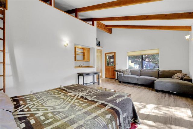 19077 Sanctuary Rd, Penn Valley, CA 95946