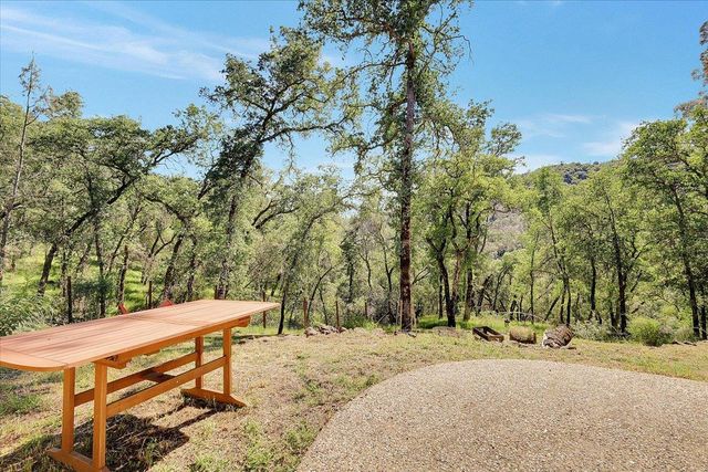 19077 Sanctuary Rd, Penn Valley, CA 95946