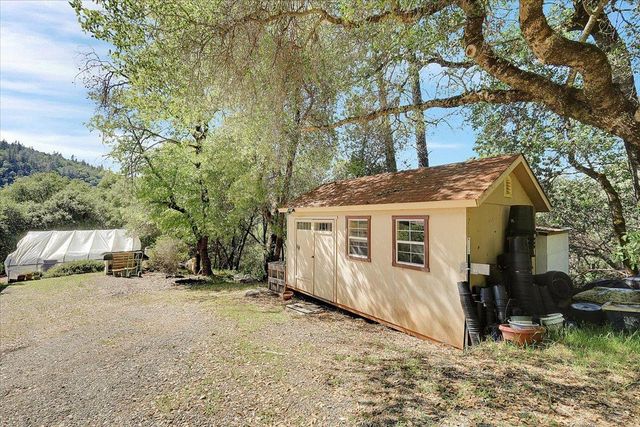19077 Sanctuary Rd, Penn Valley, CA 95946