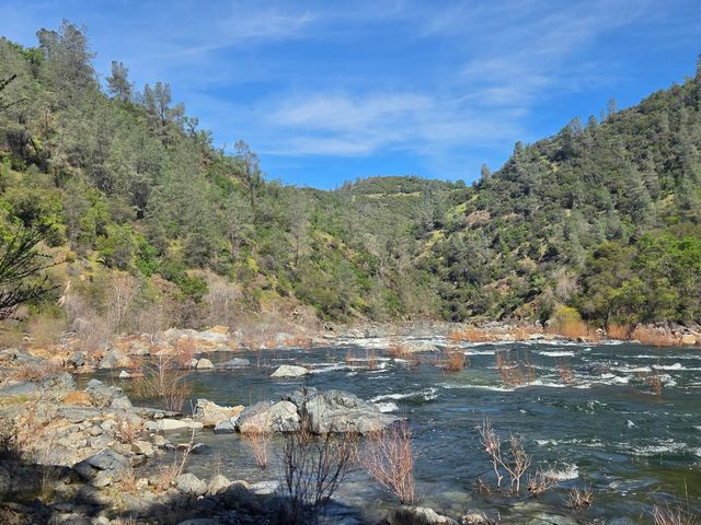 19077 Sanctuary Rd, Penn Valley, CA 95946