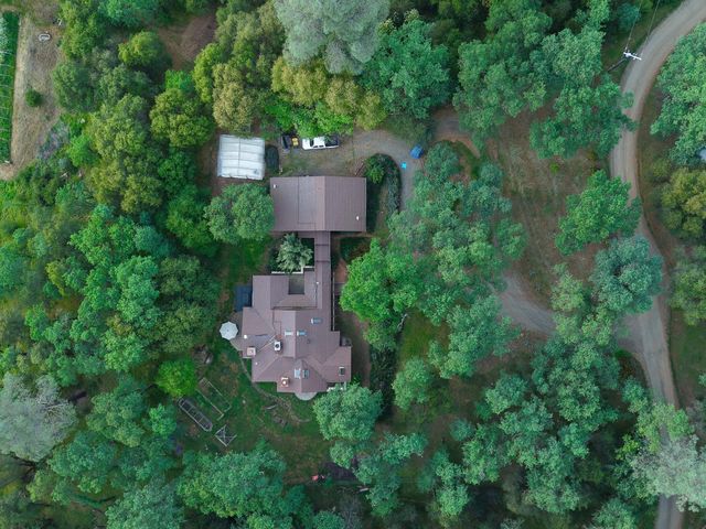19077 Sanctuary Rd, Penn Valley, CA 95946
