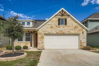 303 Blackbear DR, Hutto, TX 78634