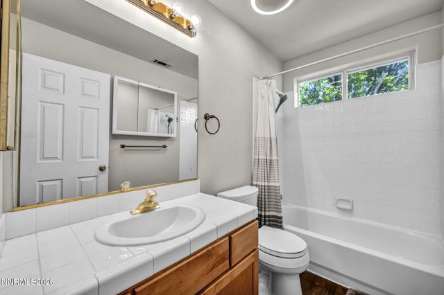 1778 Bougainvillea Drive, Minden, NV 89423