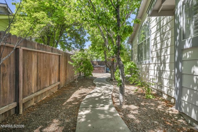 1778 Bougainvillea Drive, Minden, NV 89423